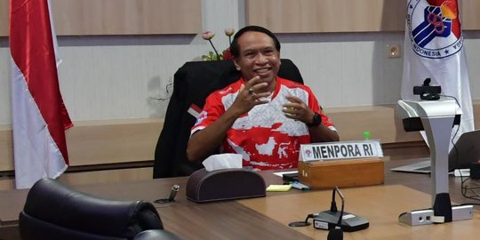 Ngobrol Santai dengan Menpora, Bintang Timnas Indonesia Minta Fasilitas Ditingkatkan