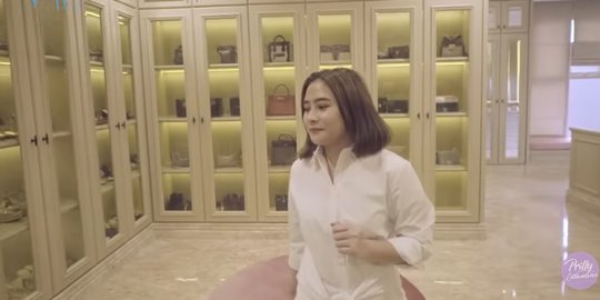 Potret Koleksi Tas Mahal Prilly Latuconsina, Banyak Banget Seperti Jualan di Toko