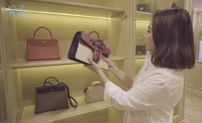 koleksi tas prilly latuconsina