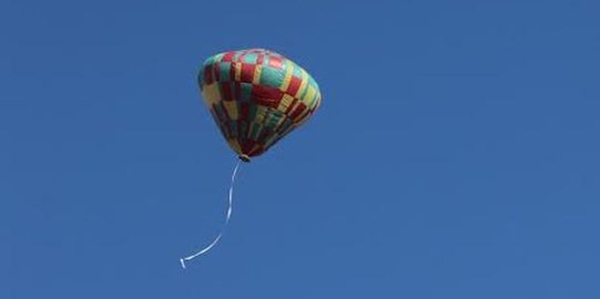 Ngapungkeun Balon, Cara Unik Warga Garut Lakukan Silaturahmi Saat Lebaran
