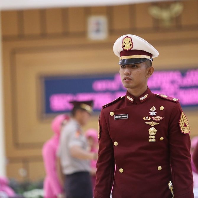 anak pedagang raih adhi makayasa akpol