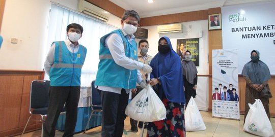 Disabilitas hingga Warga Terdampak Corona di Riau dan Kepri Dapat Bantuan Sembako