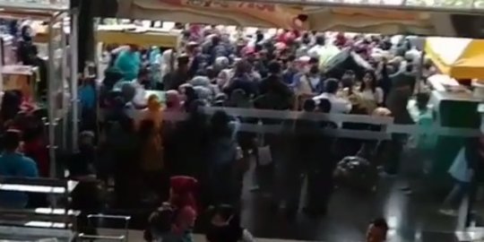 Ramai Pengunjung, Mall CBD Ciledug Dipastikan Tutup Besok