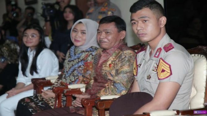 prestasi putra putri kapolri jenderal idham azis