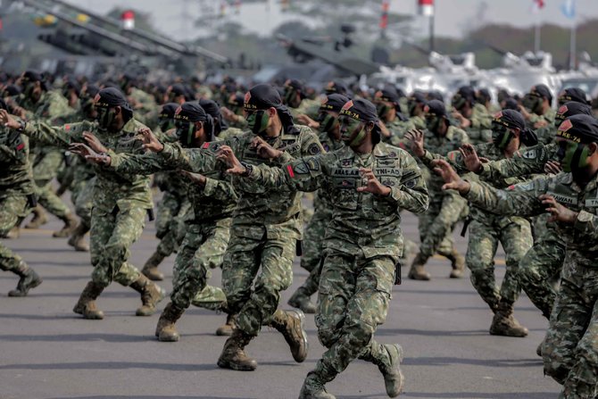 atraksi bela diri prajurit tni