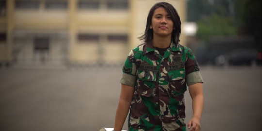 Perjuangan Serda Nurul Aisawa, Buruh Serabutan Kini Jadi Korps Wanita TNI AD
