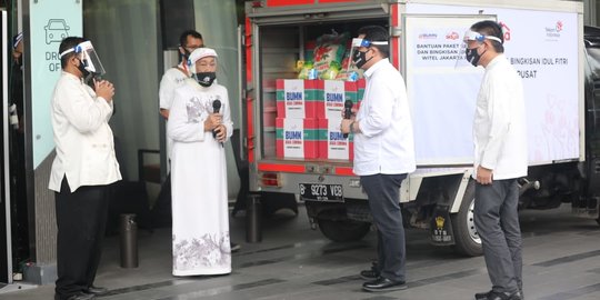 Erick Thohir Salurkan 100.000 Paket Sembako dan Rp40 Miliar Bantuan Karyawan Telkom