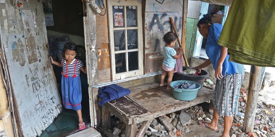 Belum Terima Bantuan, Ibu 3 Anak di Bogor Terpaksa Makan Terigu Goreng