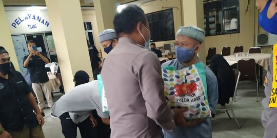 Bebas, Tiga Mantan Napiter Asal Tasikmalaya Dikembalikan Kepada Keluarga