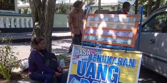 Penukaran Uang di Jalan Timbulkan Banyak Kerugian, Ini 4 Fakta yang Harus Diketahui