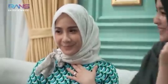 Nagita Slavina Ungkap Alasan Menggelitik Raffi Ahmad Memintanya Berhijab