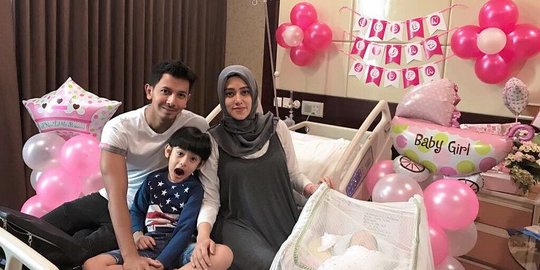 7 Seleb Tanah Air Lahirkan Buah Hati di Bulan Ramadhan, Penuh Berkah dan Kebahagiaan