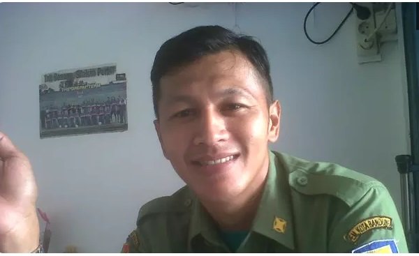 profesi pemain bola