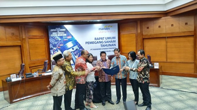 rups mandiri utama finance 2020