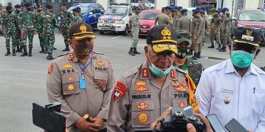 Pantau PSDD di Mimika, Kapolda Papua Ingatkan Warga Tetap di Rumah Cegah Covid-19