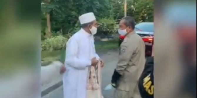 Habib Umar Abdullah Assegaf dan Petugas yang Sempat Adu Fisik Berdamai