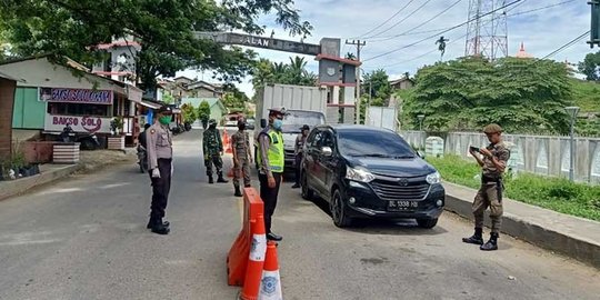 Polisi Putar Balik 131 Kendaraan Masuk Aceh