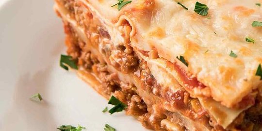 5 Cara Membuat Lasagna Rumahan yang Lezat, Mudah dan Bikin Ketagihan