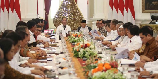 Jokowi Ajak Berdamai dengan Corona, Arah Kebijakan Pemerintah Dipertanyakan