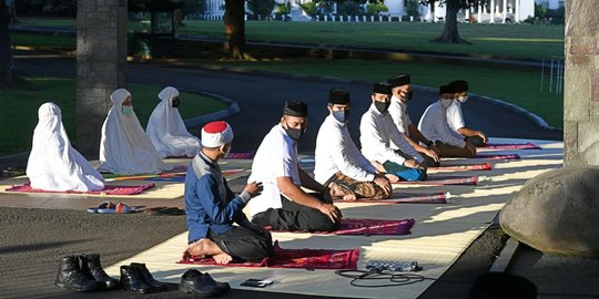 Salat Idulfitri di Istana Bogor, Keluarga Presiden Jokowi Terapkan Protokol Kesehatan