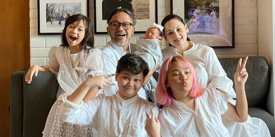 5 Potret Mona Ratuliu Rayakan Lebaran Bareng Anak Keempat: Lengkap Kebahagiaan Kami