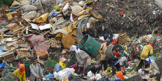 Volume Sampah Hari Pertama Lebaran di Jakarta Menurun Ketimbang Tahun Sebelumnya