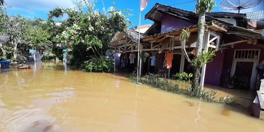 Sudah Berhari-hari Banjir di Samarinda Tidak Kunjung Surut