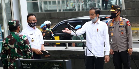 Jokowi Kunjungi Mal di Bekasi, Cek Kesiapan Protokol New Normal