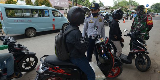 Pemeriksaan Surat Izin Keluar Masuk Jakarta