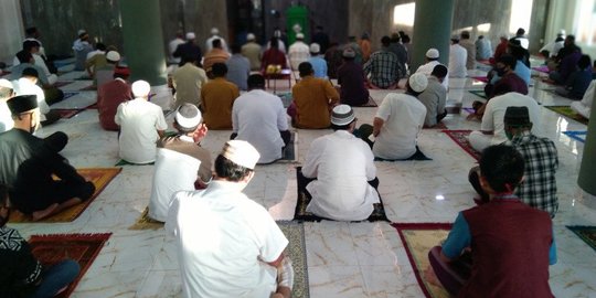 Pemkot Bekasi Bahas Pembukaan Sarana Ibadah
