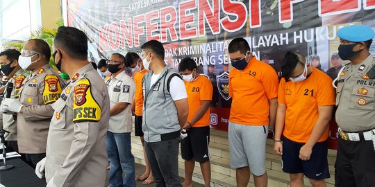 Polsek Pondok Aren Tangkap Lima Polisi Gadungan Palak Warga Bintaro