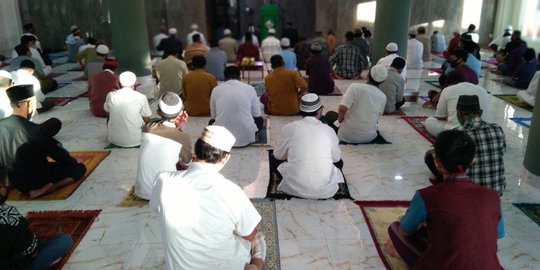 New Normal, Menag Sebut Tahap Awal Masjid Dibuka Hanya untuk Salat