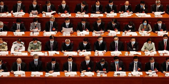 Anggota Parlemen China Usul Tiadakan Terjemahan Bahasa Asing dalam Acara Negara