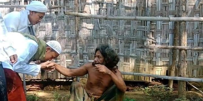 Viral Foto Pria Disebut Kiai, Penampilannya Jadi Sorotan