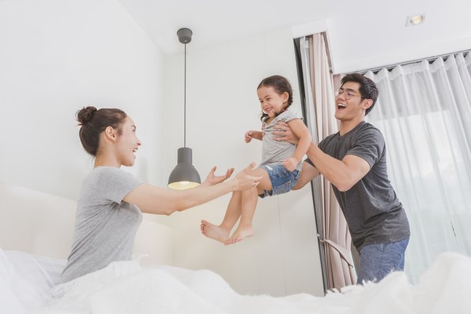 usir penat sesaat setelah berhari hari di rumah aja yuk staycation bareng keluarga