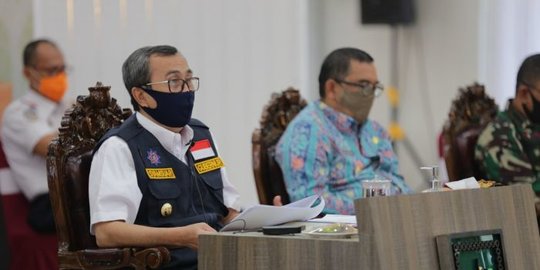 Gubernur Riau: TNI-Polri akan Edukasi Warga Terkait New Normal Mulai 1 Juni