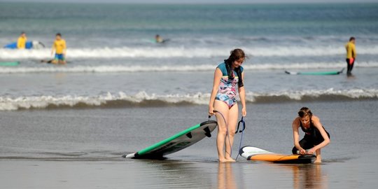 Kelakuan Turis di Bali Saat Pandemi Corona, Tidak Pakai Masker dan Nekat ke Pantai