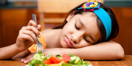 Paksaan Orangtua untuk Makan Lebih Sehat Bisa Buat Anak Malah Jadi Pemilih