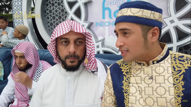 syekh ali jaber cium kaki bocah penghafal alquran