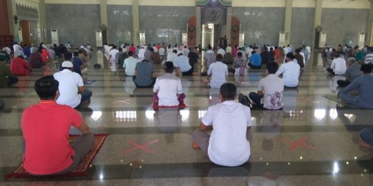 Terapkan Protokol Kesehatan, Masjid di Batam Mulai Gelar Salat Jumat