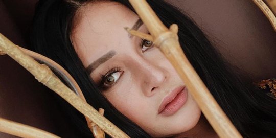 Mutia Ayu Ikutan Oplas Challenge, Cantik Banget Mirip Kim Kardashian