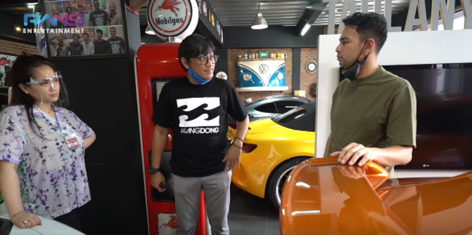 Raffi Ahmad Panas Lihat Garasi Andre Taulany Penuh Mobil Baru Ditaksir