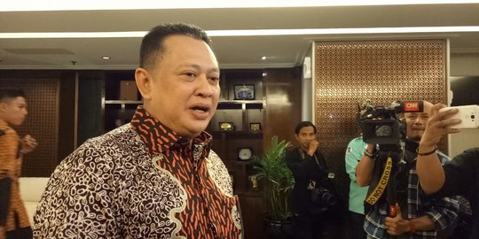 Ketua MPR Dorong Komunitas Pendidik Tanamkan Pancasila ke Generasi Milenial