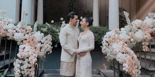 10 Potret Pernikahan Fitria Yusuf Dengan Wakid Khalid, Banjir Komentar Para Artis