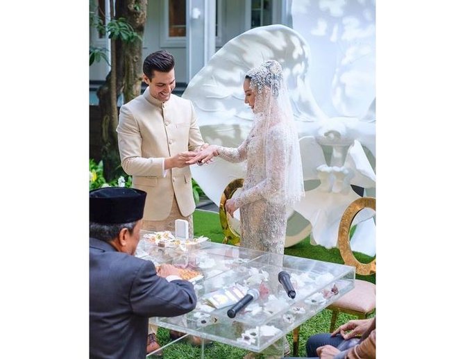 fitria yusuf menikah