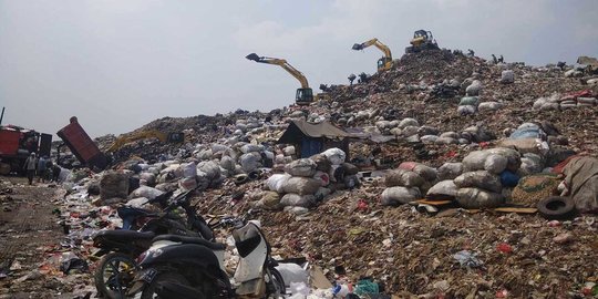 Warga Serpong Keluhkan Bau Sampah TPA Cipeucang: BSD Rasa Bantar Gebang