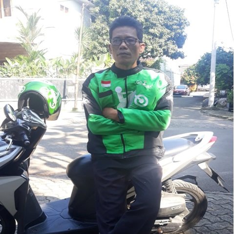 teddy sunardi 46 pengemudi ojek online