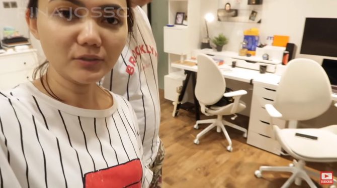 10 potret rumah rina nose dan josscy aartsen atapnya penuh tanaman