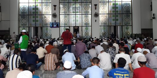 Sesuai Fatwa MUI DKI, Dewan Masjid Indonesia Anjurkan Salat Jumat Dua Shift