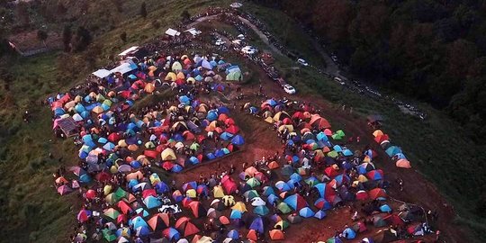 Viral Foto Bukit Alas Bandawasa Dipadati Wisatawan Saat Pandemi Covid, Ini 4 Faktanya